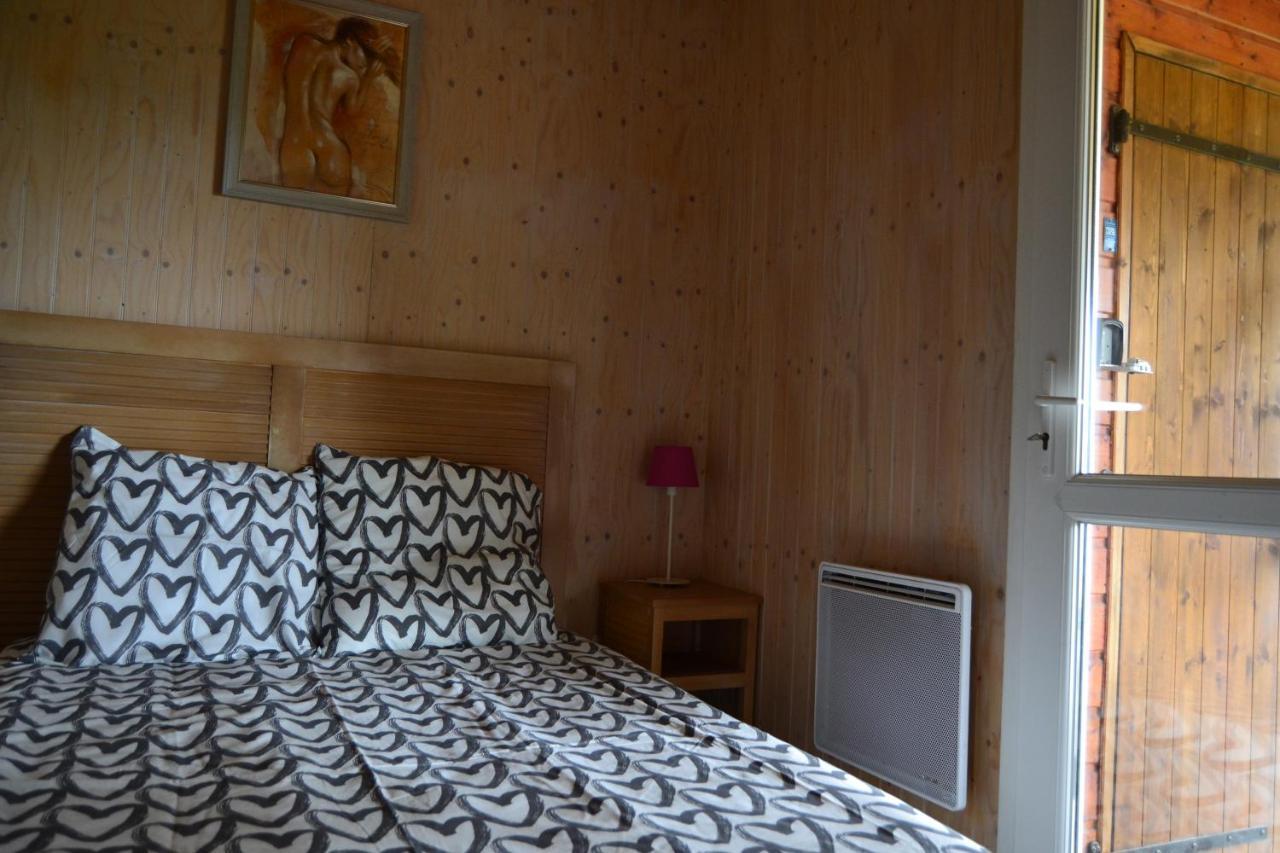 Beautiful View 3 Bedroom Chalet. Chalet Saint-Manvieu-Bocage